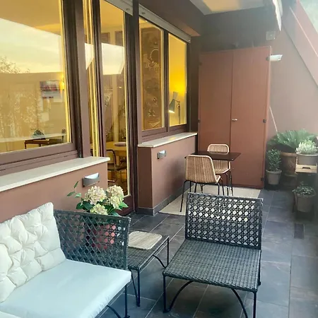 Apartment Bright&stylish Near Duomo, Center Milan